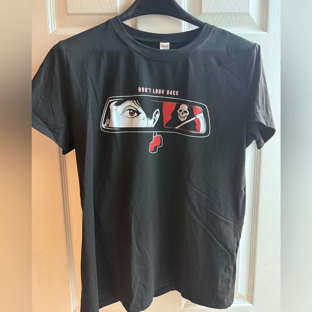 Black Graphic T-Shirt - Large